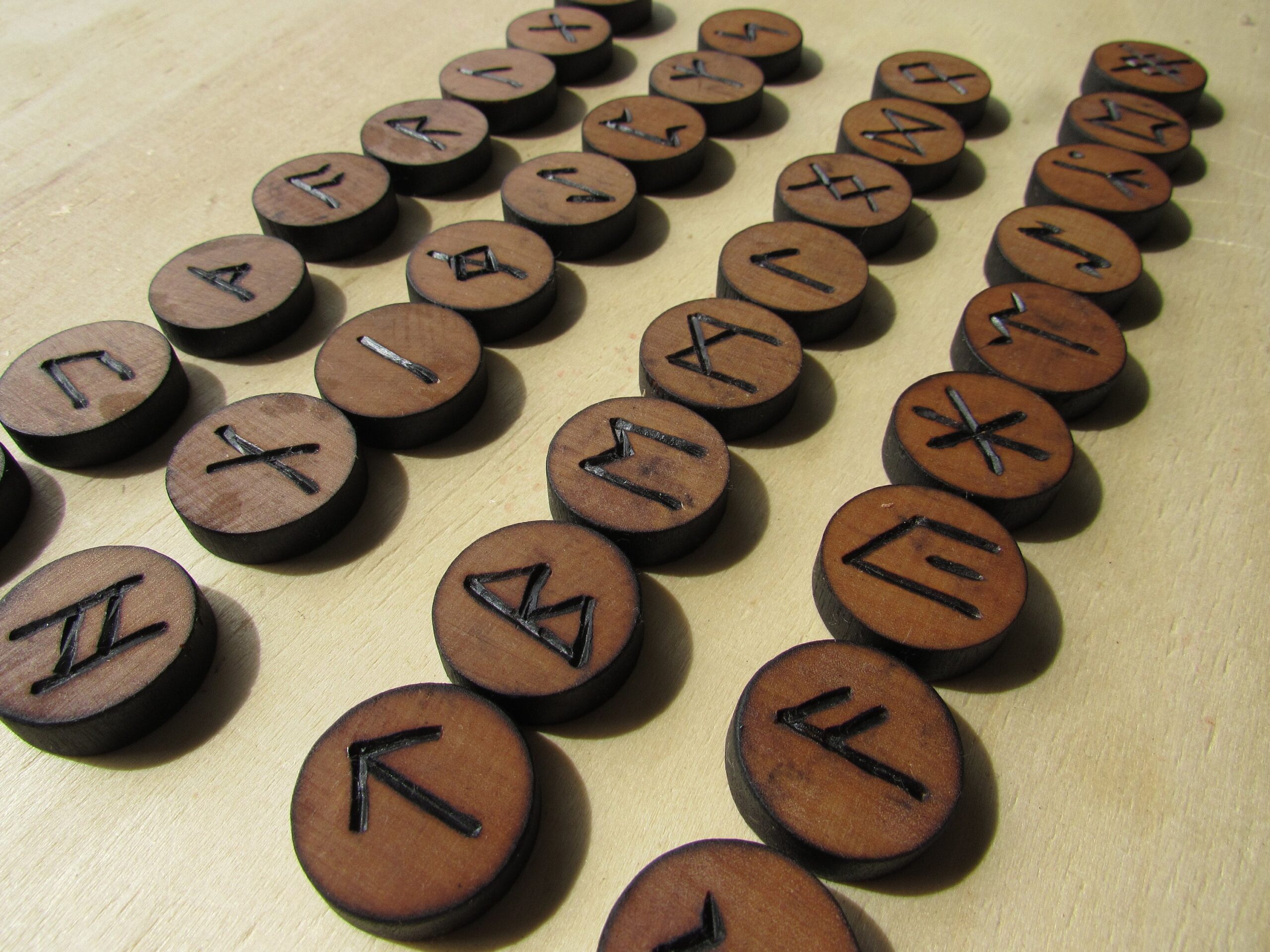 Runic Divination in the Northumbrian Tradition - RuneKraft Workshop